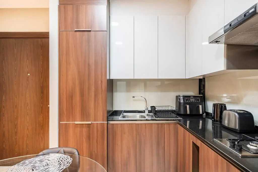 Brand New Chic Studio Apartment Dubai 0*,  United Arab Emirates