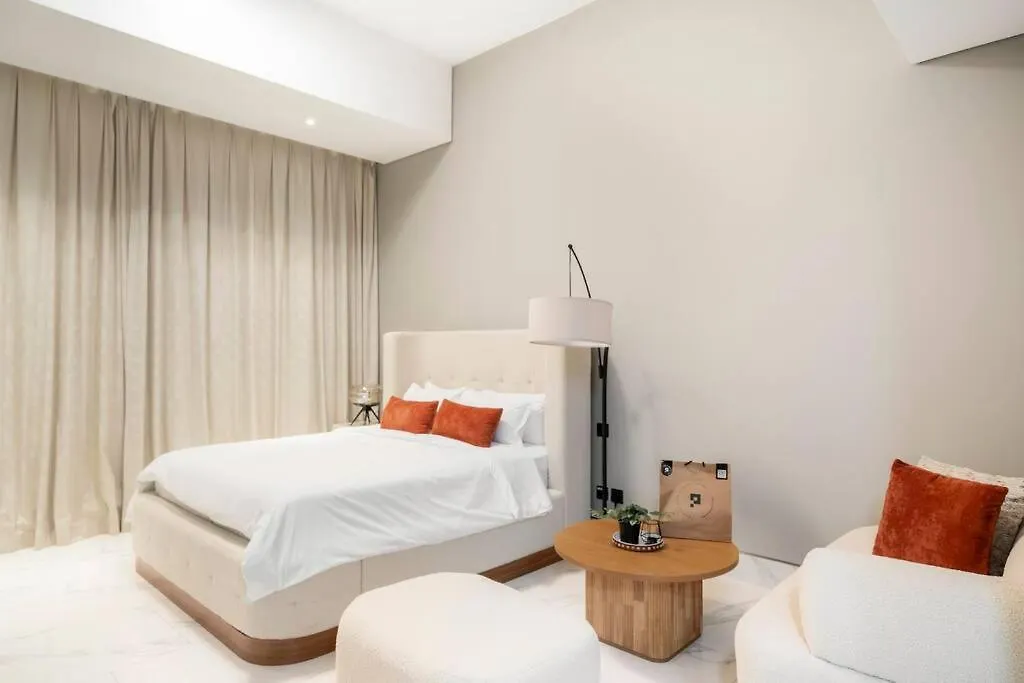 Brand New Chic Studio Apartment Dubai United Arab Emirates