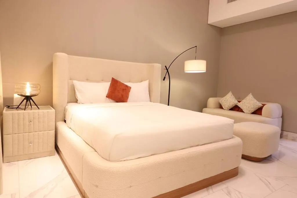 Brand New Chic Studio Apartment Dubai