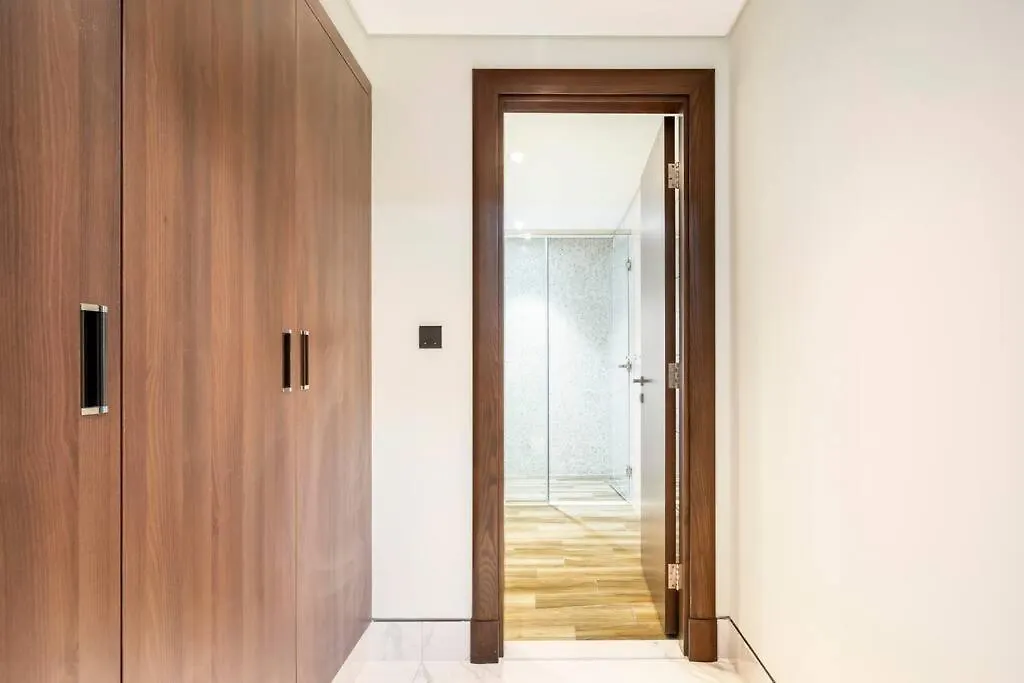 Brand New Chic Studio Apartment Dubai