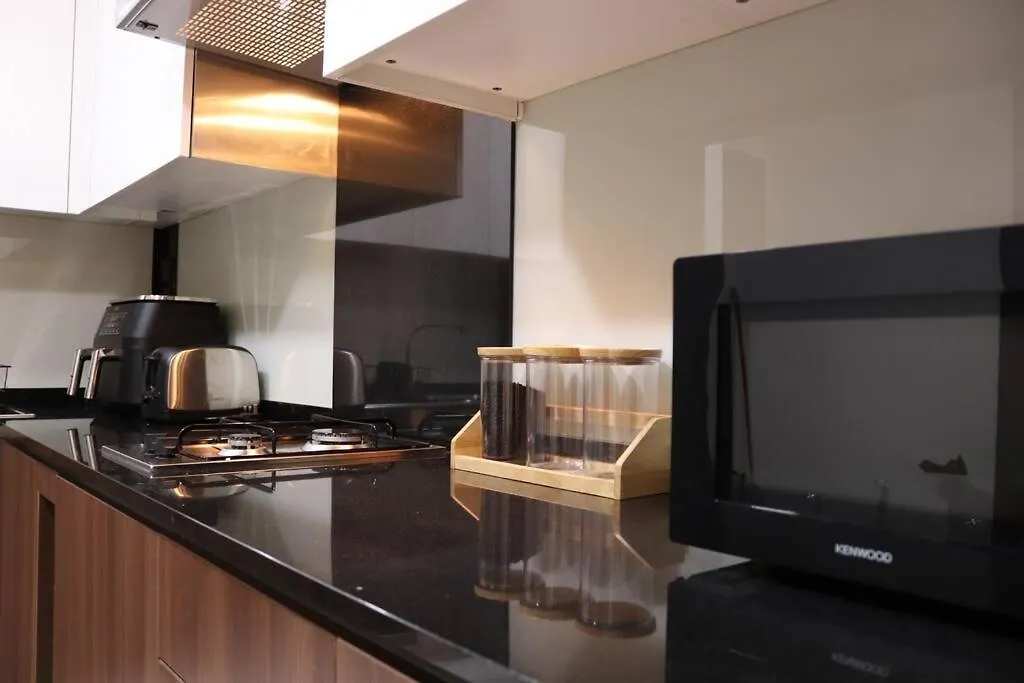 Brand New Chic Studio Apartment Dubai