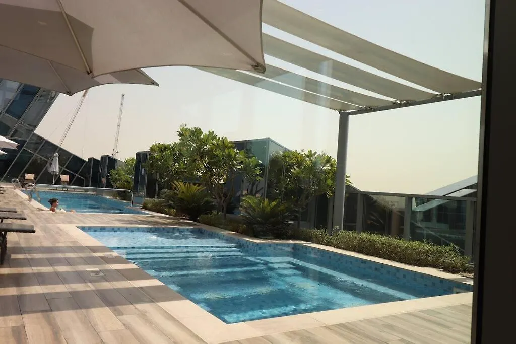 Brand New Chic Studio Apartment Dubai